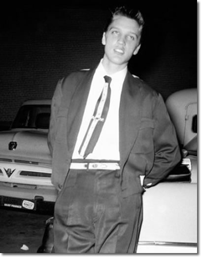 Elvis Presley in parking lot at Lamar Airways Shopping center - September 9, 1954
