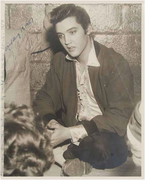Elvis Presley in Canada : Maple Leaf Gardens : April 2, 1957.