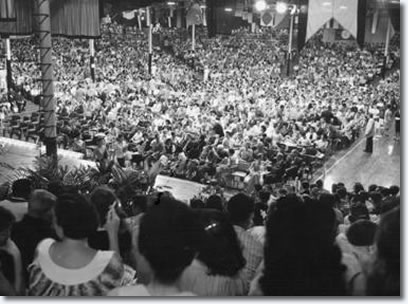 Elvis Presley : March 25, 1961 : Honolulu, HI. Bloch Arena : U.S.S. Arizona Benefit Concert.