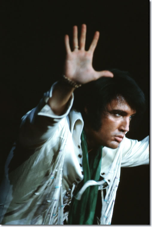 Elvis Presley : Phoenix, AZ : September 9, 1970