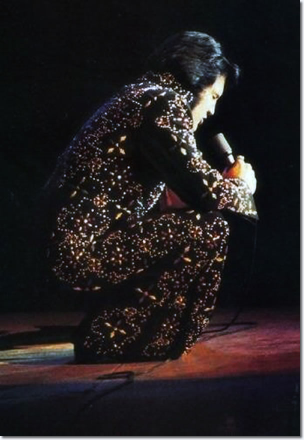 Elvis Presley : November 18 1972 : The H.I.C. Arena, Honolulu, Hawaii