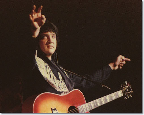 Elvis Presley : Las Vegas : December 13, 1975 : Midnight Show