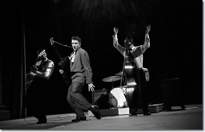 Elvis Presley : The Dorsey Brothers Stage Show : March 17, 1956