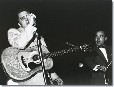 Elvis Presley & Bill Black May 14 1956, LaCrosse Wisconsin