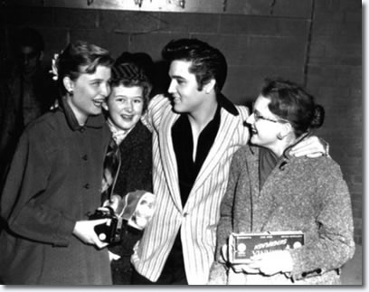 Elvis posing backstage at the Auditorium in Ottawa - Apr. 3, 1957