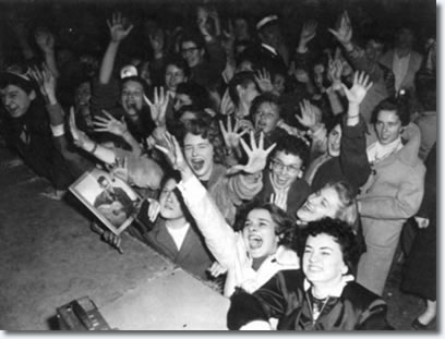 Elvis fans at the Auditorium in Ottawa - Apr. 3, 1957