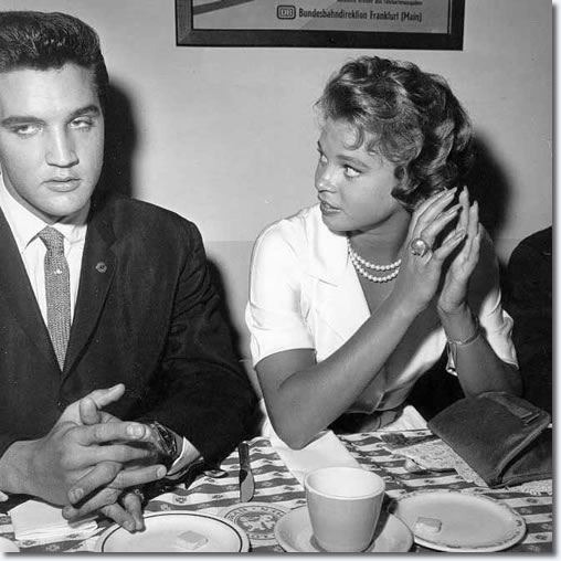 Elvis Presley and Elvis and juliet Prowse : September 12, 1960
