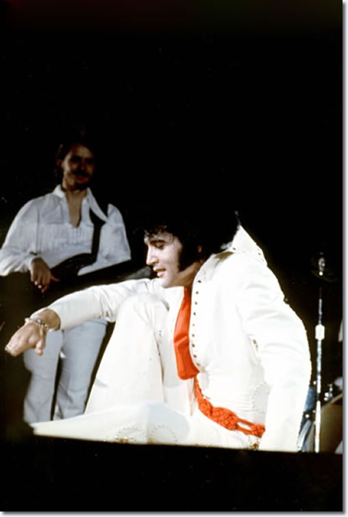lvis Presley The Forum Arena, Los Angeles, Ca - Movember 14, 1970