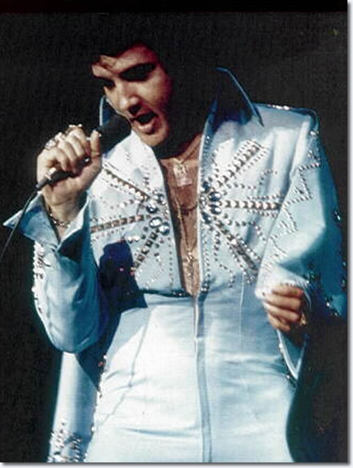 Elvis Presley : The H.I.C. Arena, Honolulu, Hawaii : November 18 1972 8:30pm.