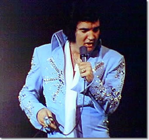 Elvis Presley : The H.I.C. Arena, Honolulu, Hawaii : November 18 1972 8:30pm