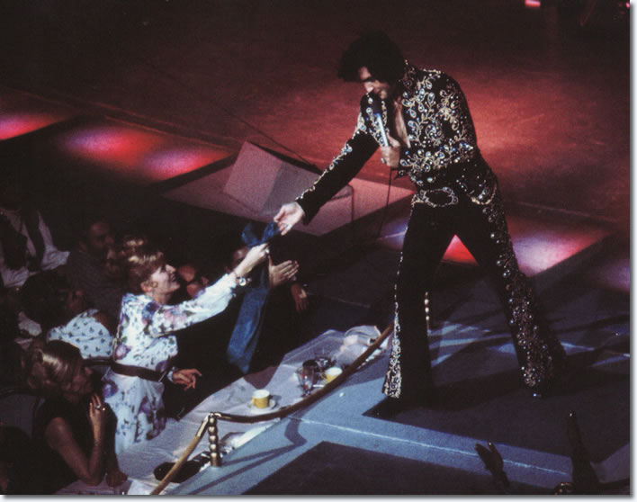 rabat Angreb Fradrage Elvis Presley | Las Vegas Hilton | August 31, 1973 DS