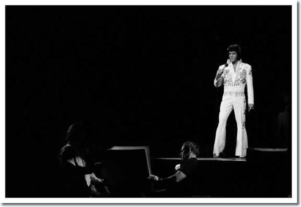Elvis Presley : Recording the Aloha post concert 'Insert' songs session