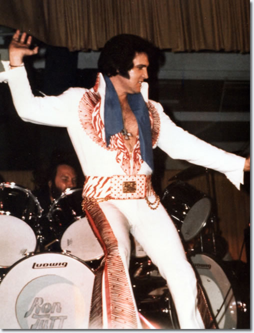 Elvis Presley : Charleston West Virginia : July 11, 1975