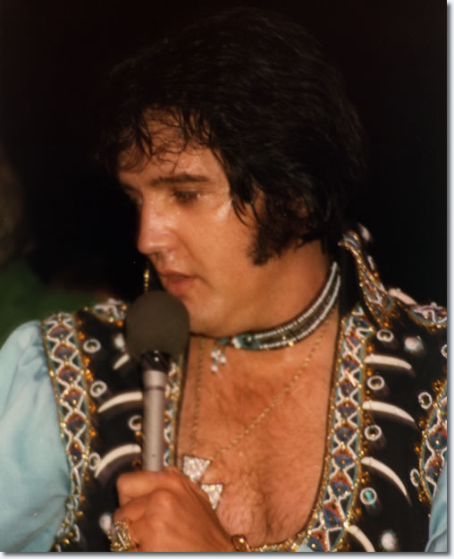 Elvis Presley : July 24, 1976 (2:30 pm). Charleston, WV. Civic Center