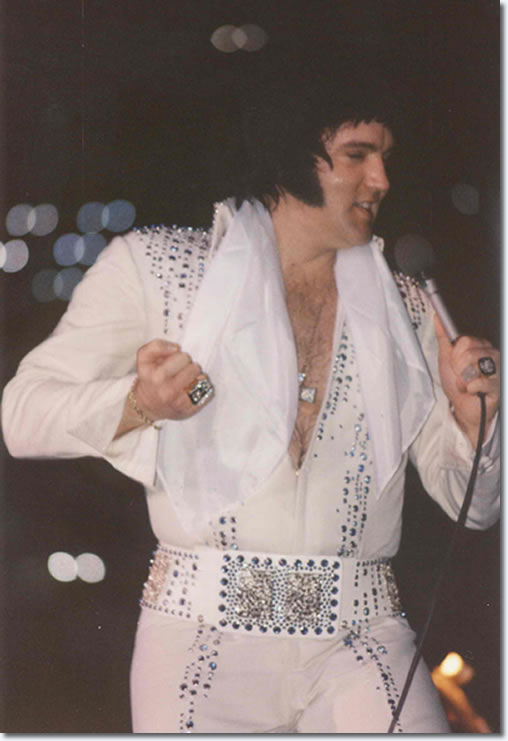 Elvis Presley : March 21, 1976 (8:30 pm) : Cincinnati, OH
