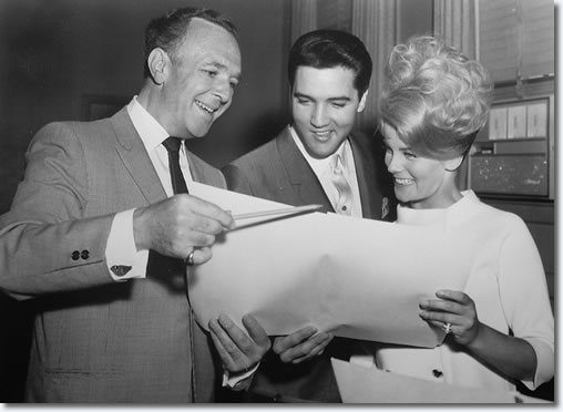 Director George Sidney, Elvis Presley and Ann-Margret at the MGM studios 1963.